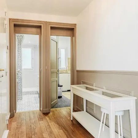 Elegant 3p 83 M Apartament